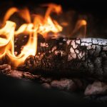 Dinas Damkar Bintan Padamkan Kebakaran di SPBU